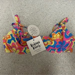 Kulani Kinis Ditzy Underwire Lovey Dowey Bikini Top